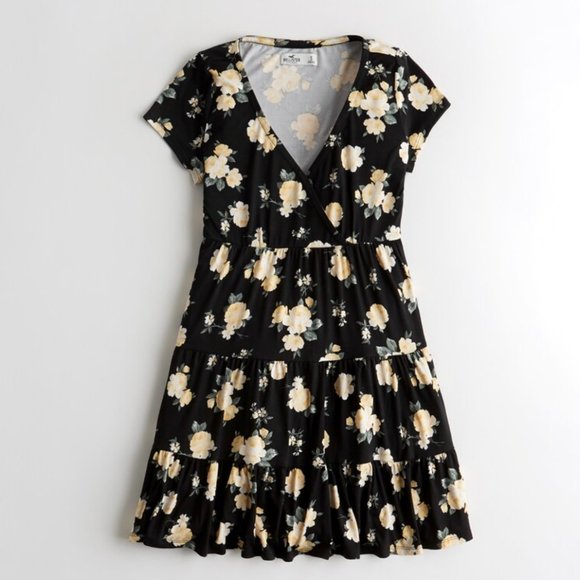 Hollister Tiered Soft Knit Mini Dress - Black Floral - XS - Picture 3 of 3
